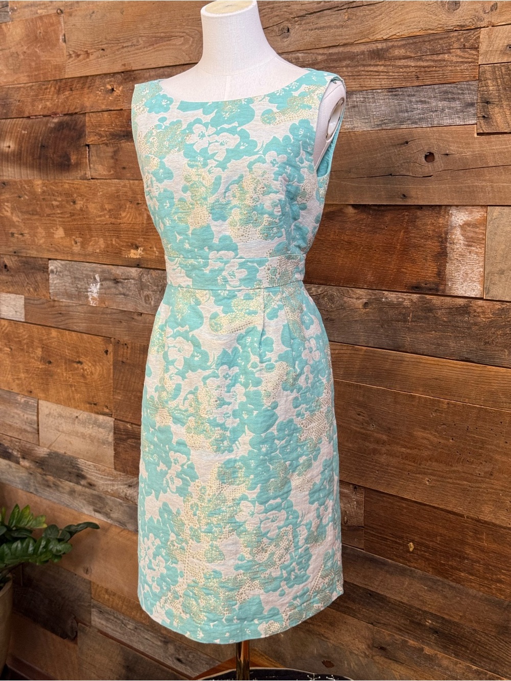 Tahari Arthur S Levine Floral Metallic Jacquard Sheath Dress Mint Green Size 10